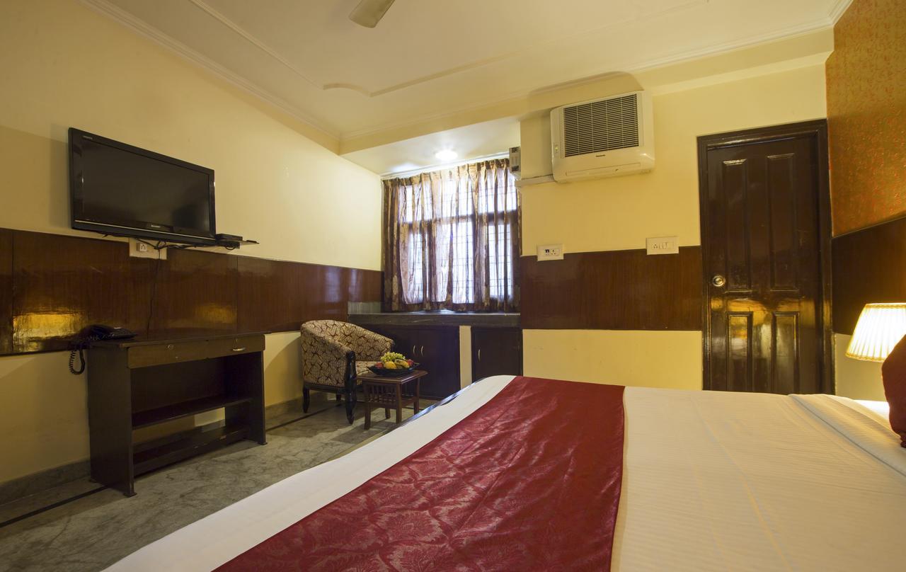 Airport Hotel Olive&Blue Neu-Delhi Exterior foto